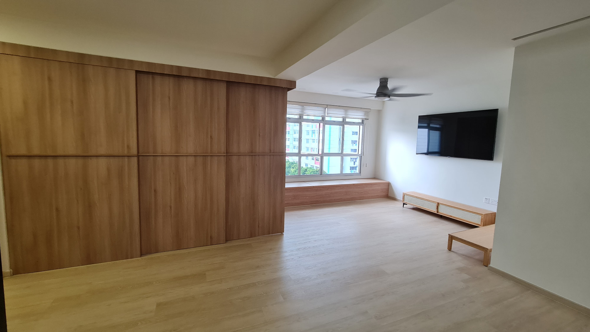 674A Yishun residential interior